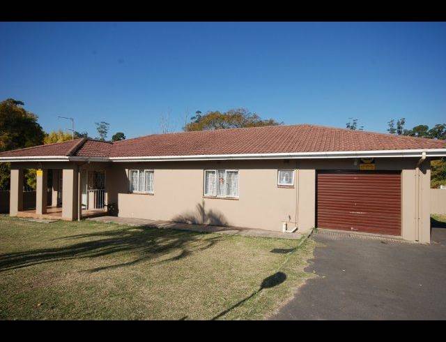 3 BEDROOM TOWNHOUSE FOR SALE IN NORTHDENE